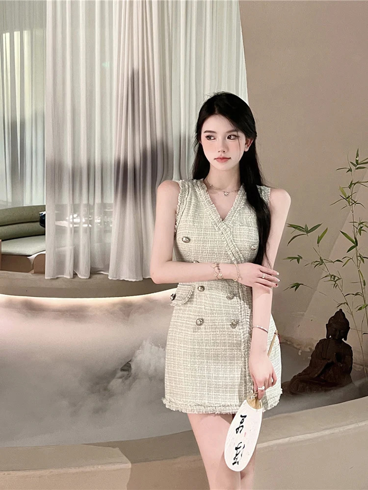 High Quality French Vintage Small Fragrance Tweed Dresses Women Korean Fashion Casual Woolen Summer Dress Elegant Party Vestidos 240529
