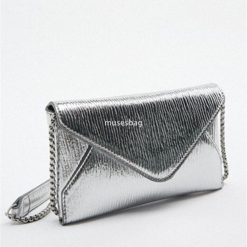 Design sense niche hot selling new fashionable envelope bag bright color chain shoulder bag mini party outing diagonal cross phone bag