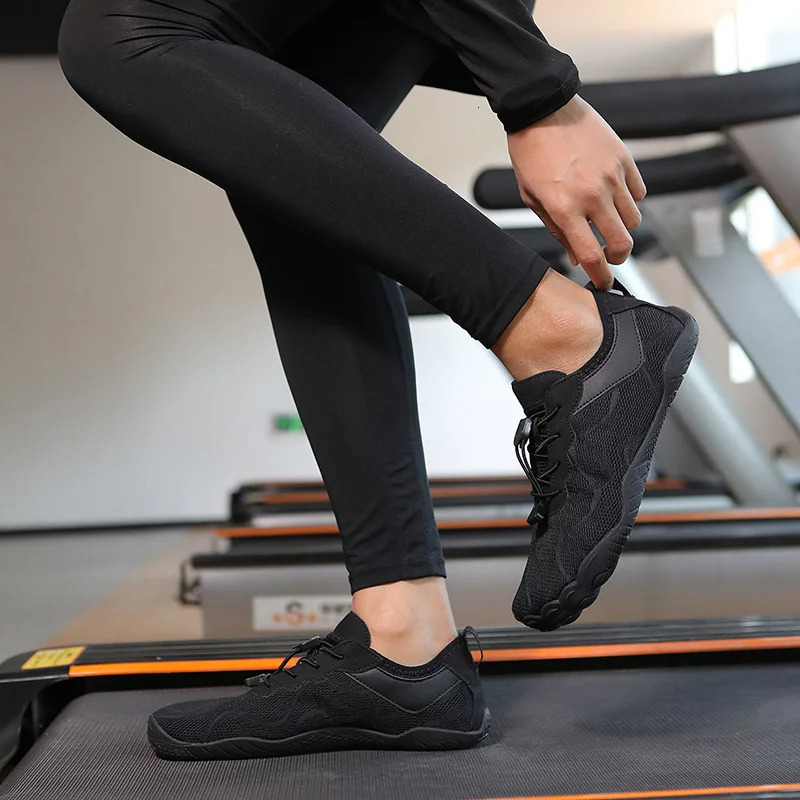 2024 Beach Water Sports Shoes Sports Shoes Gym Sports Barefoot Shoes Mens Quick Drying Swimming Bicycle Sports Training Shoes 240606