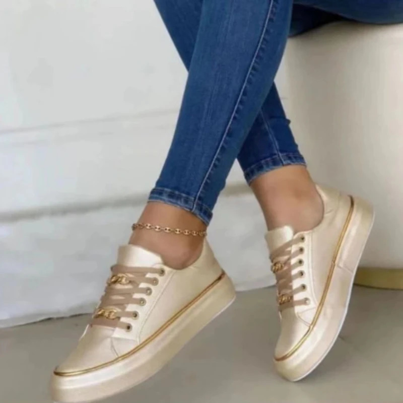 Womens Vulcanized Shoes Large Size Platform Sportstyle Lowtop for Women Leather Laceup Nonslip Casual Sneakers 240607