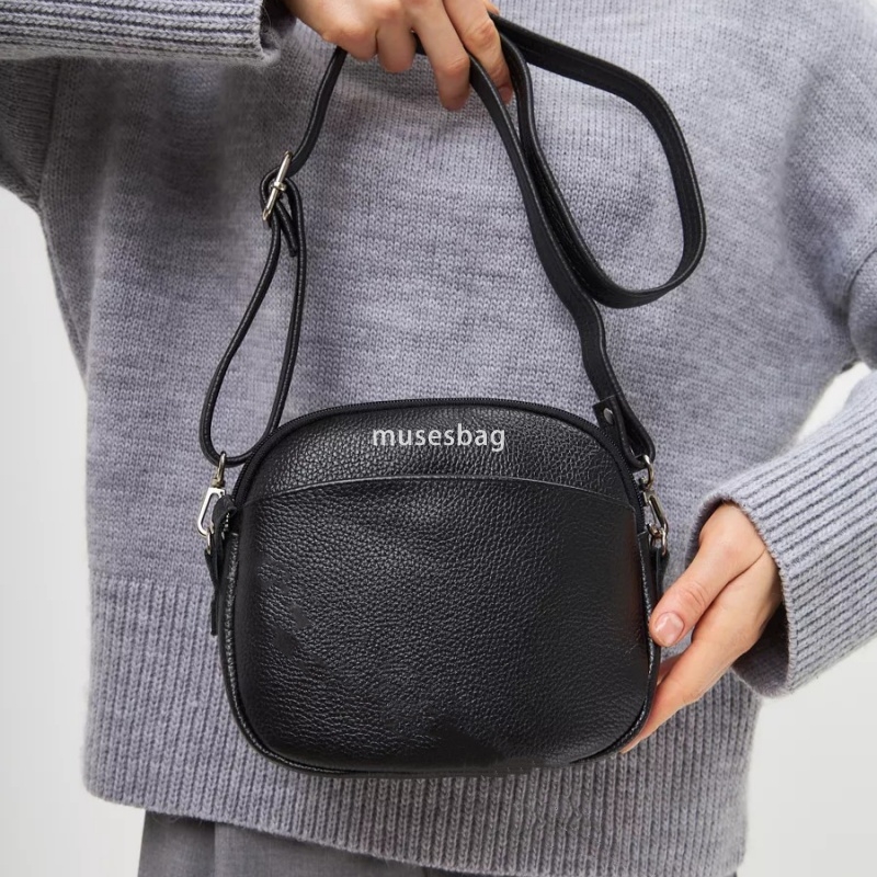High quality women's fashionable crossbody bag, women's retro casual shoulder bag small round bag versatile simple and high-end small square