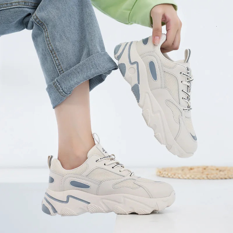 Casual Platform Sneakers Youth Girls Women Fashion Breathable Comfortable Chunky Tennis Increasing Height Running ShoesTrainers