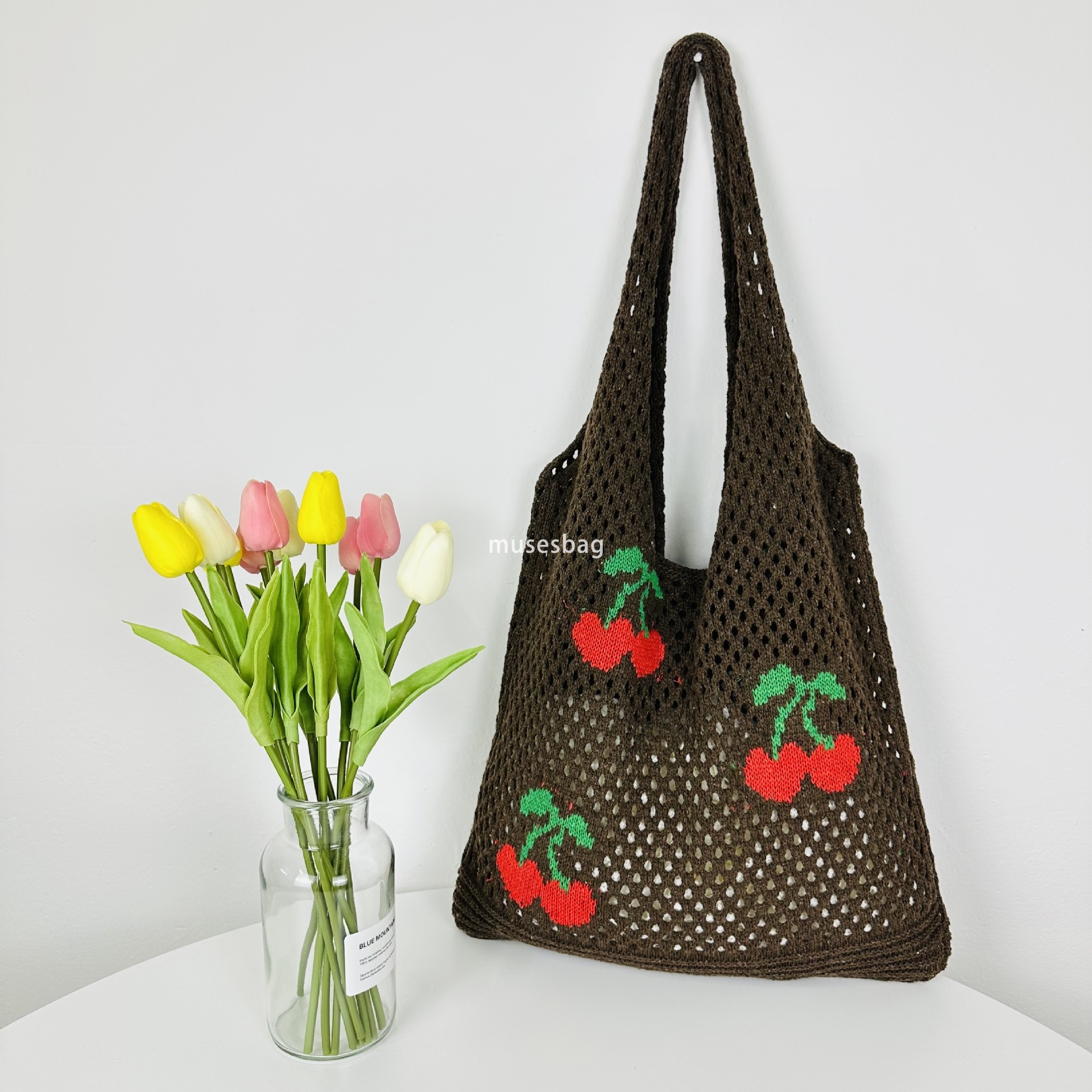 Commuter essential niche design new ins bags for cross-border exclusive knitted bags woven bags large capacity tote bags cherry shoulder bags