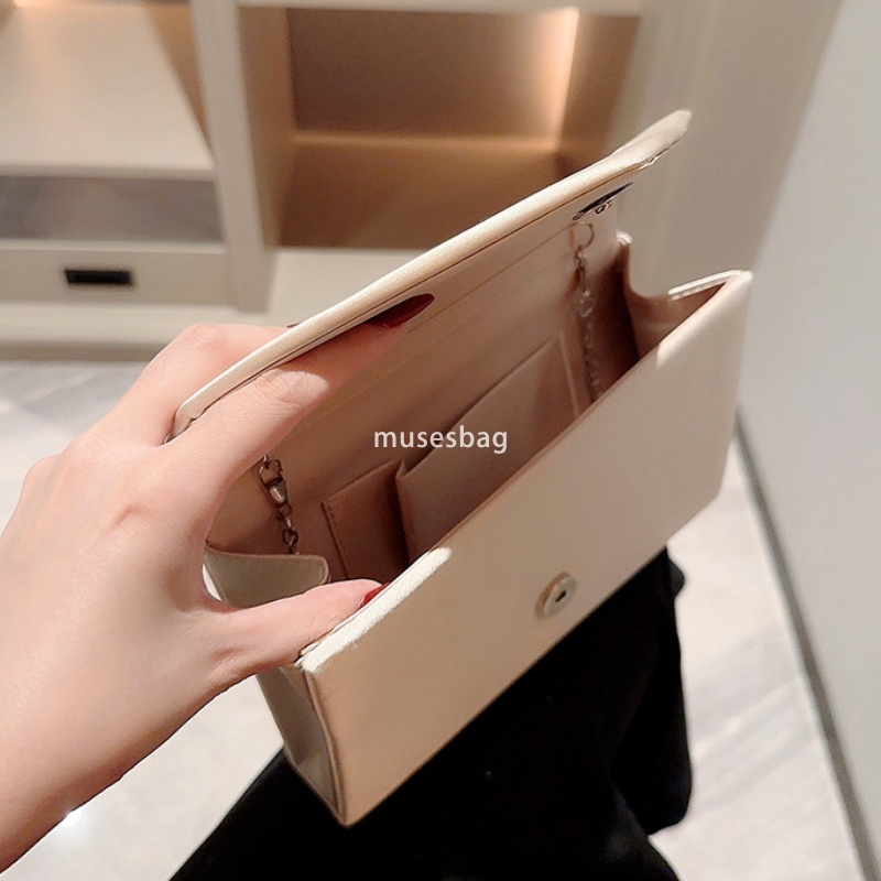 Designer Women's High Quality Women's Leather Dinner Bag Celebrity Style Diamond Plaid Flap Handheld Simple Dress Bag Banquet Handbag