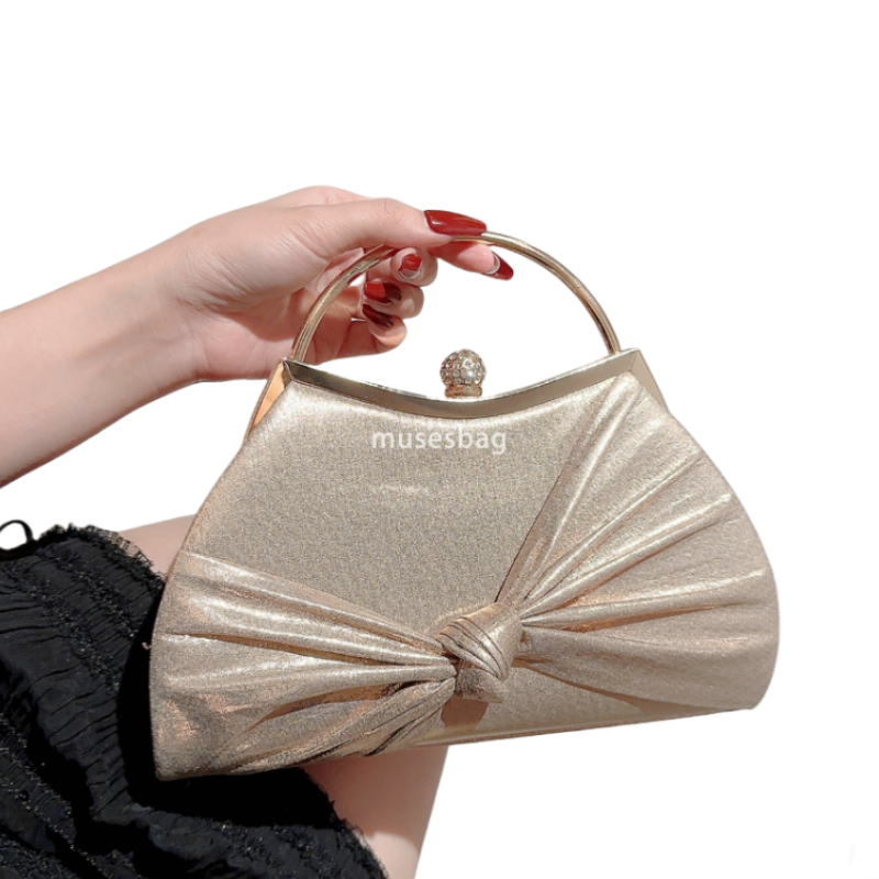 High quality women fashionable high-end banquet bag celebrity pleated handbag casual and practical party banquet high-end single shoulder diagonal cro