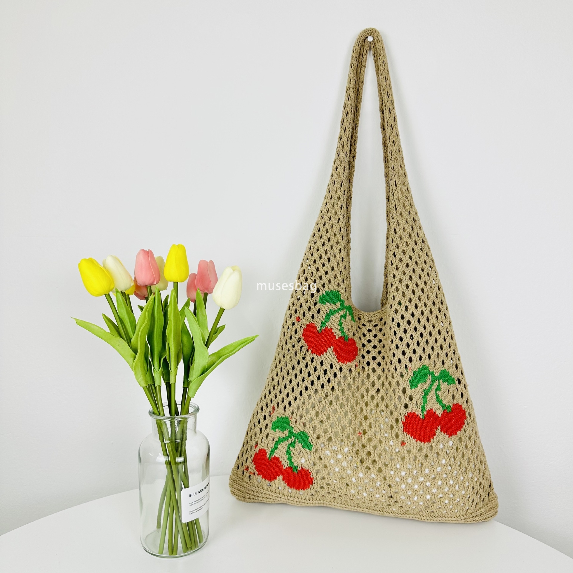 Commuter essential niche design new ins bags for cross-border exclusive knitted bags woven bags large capacity tote bags cherry shoulder bags