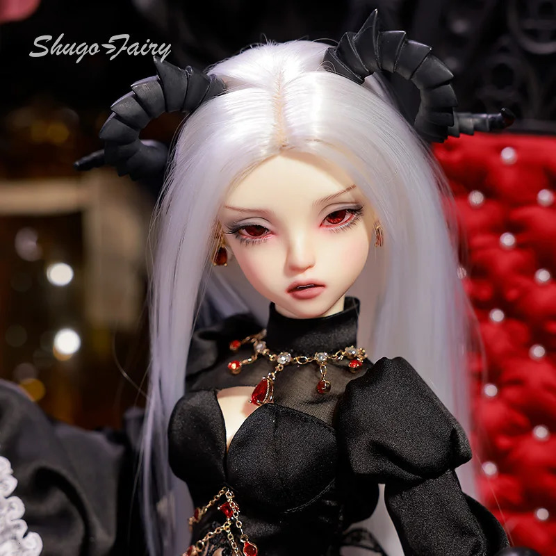 Dolls Bubo Bjd Doll 14 Barly Fantasy Dark Red Eyes Goat Witch Magic Black Robe Lace Vanguard Halter Fishbone Chain Girl Dolls Toy 240603 S2412261