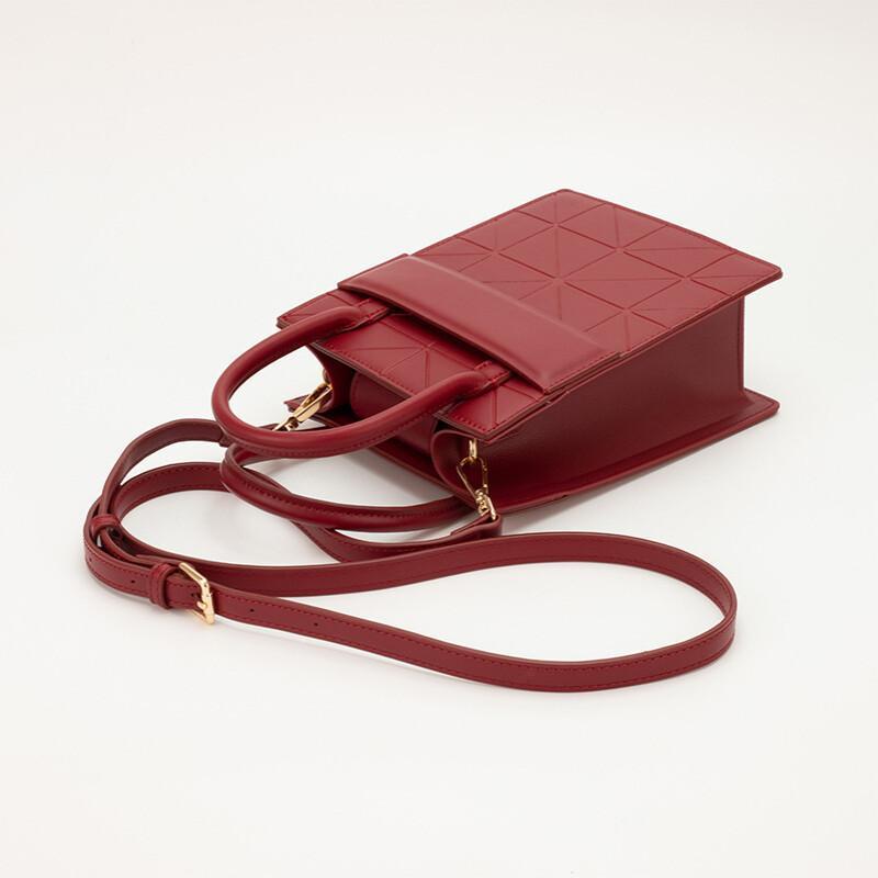 High quality new fashionable PU crossbody bag high-end and atmospheric women's handbag niche design commuting and leisure small square bag