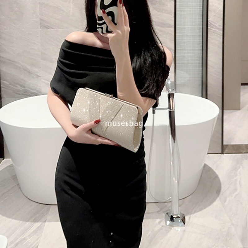 High quality women's designer from Europe and America, holding stylish and shiny banquet socialites high-end banquet bags classic chain crossbody
