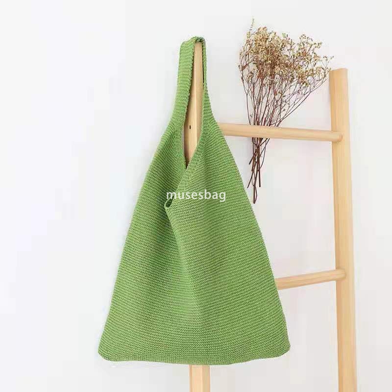 High quality new Korean version minimalist sweater bag sweet retro knit bag large capacity tote bag one shoulder bag trendy