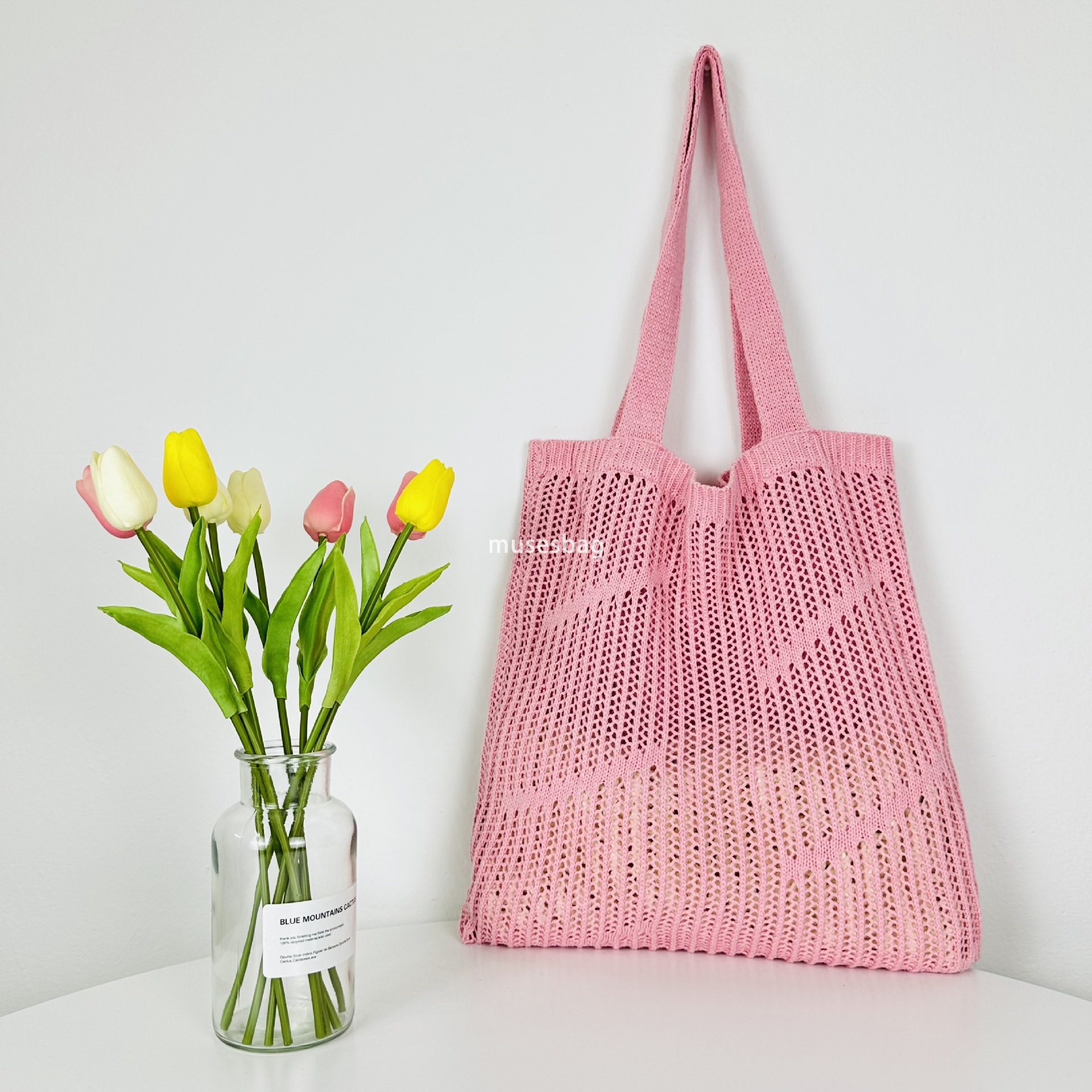 New minimalist and stylish portable bag knitted bag hollowed out bag single shoulder bag large capacity tote bag beach bag women's bag trend
