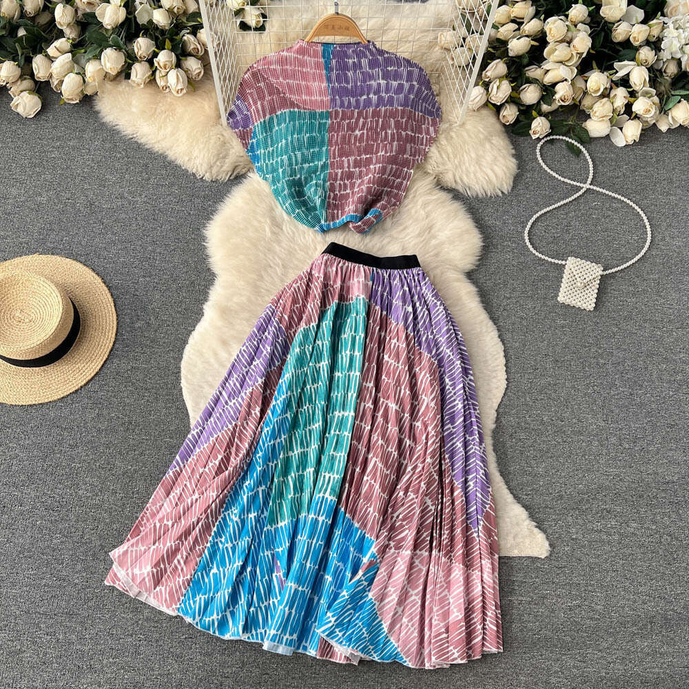 Three Mansion Print Set Spring/Summer Fashion Instagram Style Womens Loose Short sleeved Top High Waist Hundred pleats Half skirt Two piece Set
