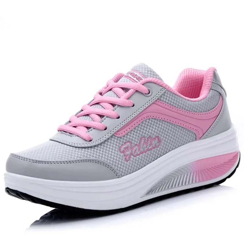 Women Sneakers Shoes Fashion WomenVulcanizedShoes HighQuality FlatsShoes WomenWalking Blatform Plus Size Zapatillas Mujer 240607