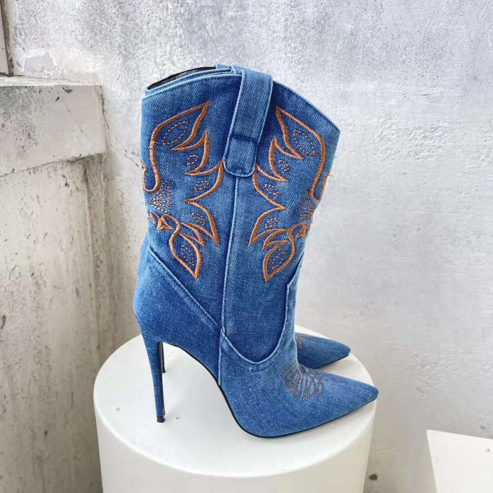 2025 new Western Style Slim High Heeled Pointed Embroidery Cowboy Boots With Short Sleeves Sexy Knight Shoes For Women 4