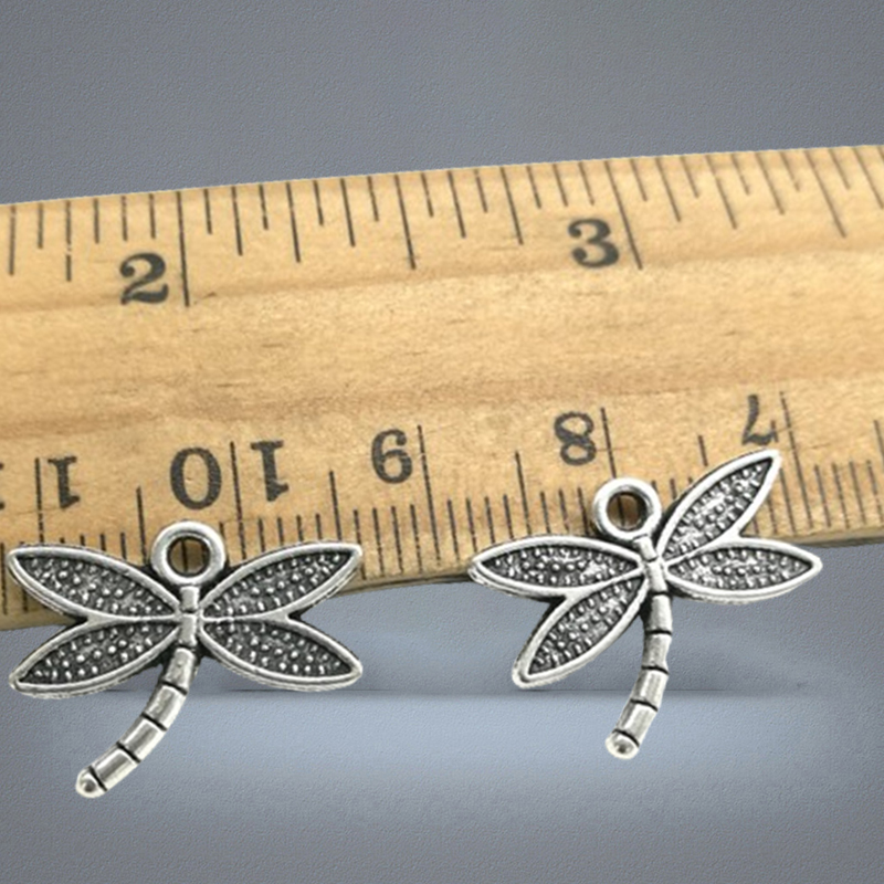 100pcs Lot Dragonfly Alloy Charms Pendants Retro Jewelry Making DIY Keychain Ancient Silver Pendant For Bracelet Earrings 14x18m