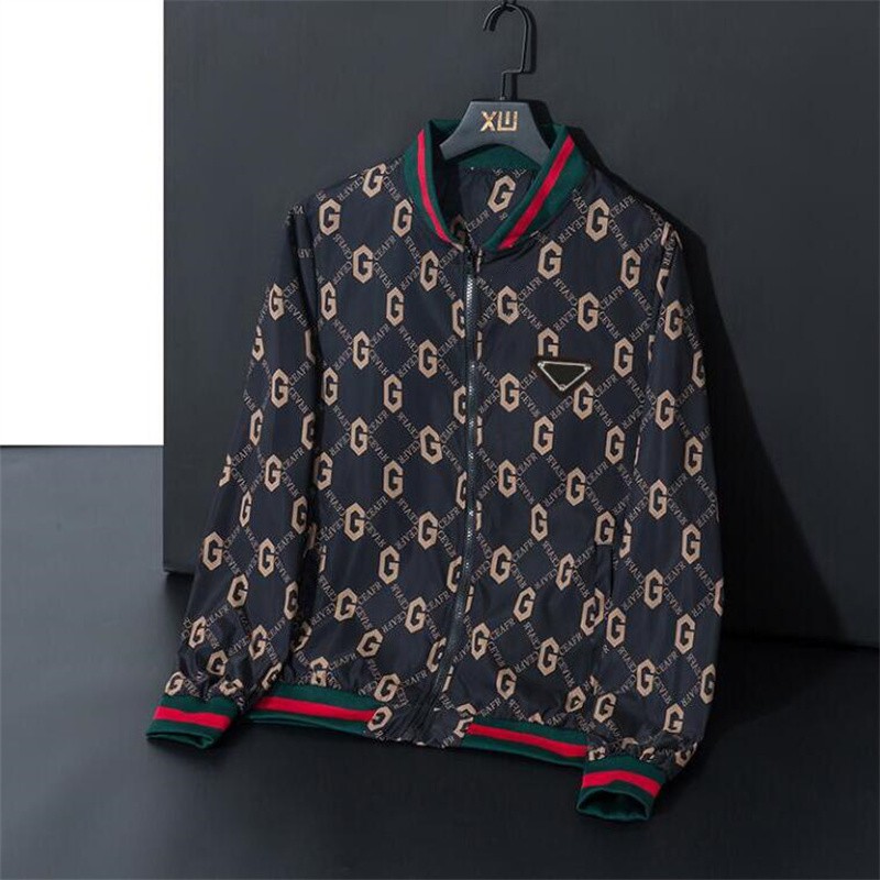 New 2024 Brand luxury brand windbreaker mens hooded jacket Lightweight sun protection clothing spring and summer jackets Designers Men Clothing Asian Size M-5XL