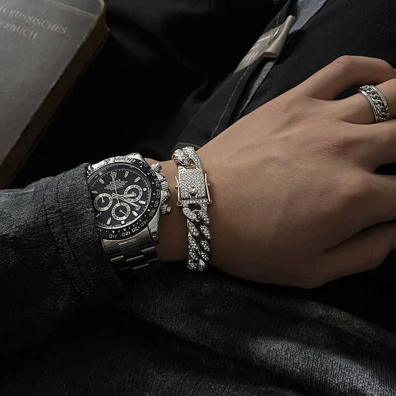 Full of diamond Cuban bracelet men's and women's fashion Instagram personality buckle niche design hip hop thick chain hand jewelry Y240607