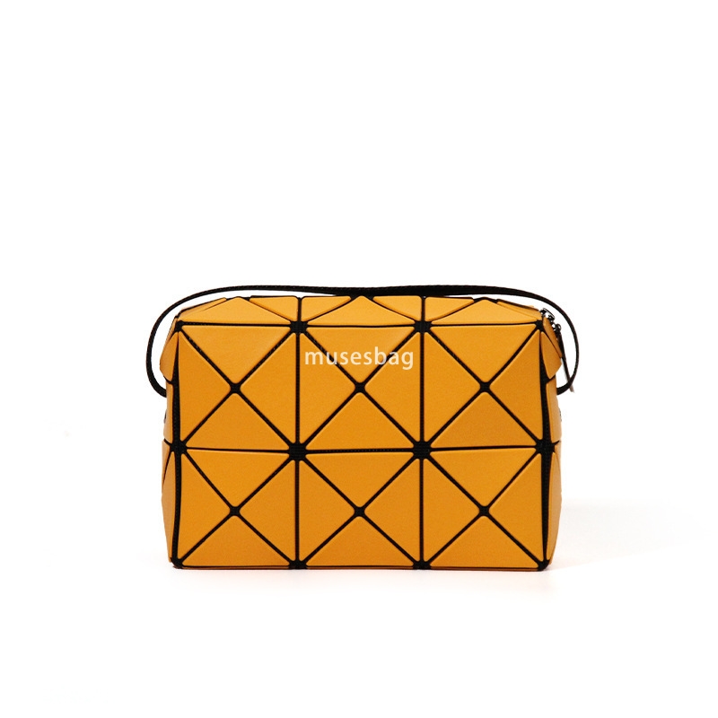 Designer Fashion Women High end One Shoulder Crossbody Small Square with Dia Grid Cupid Retro Classic Geometry Mini Phone Bag 4