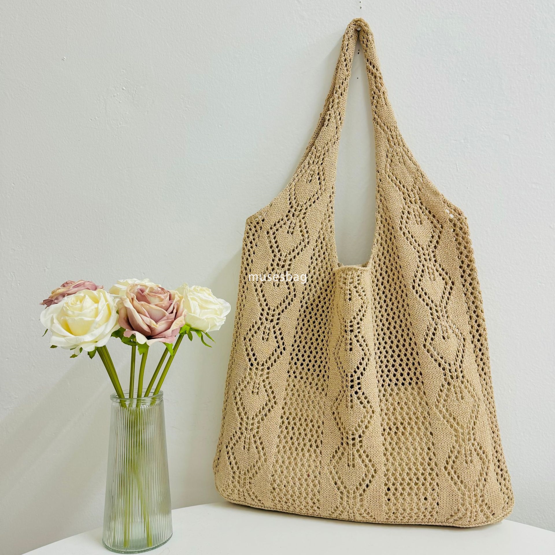 New Commuter Large Capacity Tote Bag Travel Beach Bag Knitted Bag Simple and Atmospheric Hollow Bag Bohemian Weaving Bag Shoulder Bag