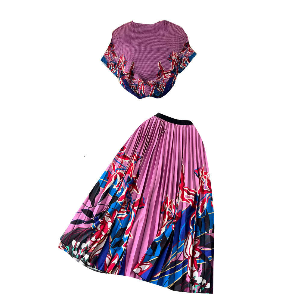 Three Mansion Print Set Spring/Summer Fashion Instagram Style Womens Loose Short sleeved Top High Waist Hundred pleats Half skirt Two piece Set