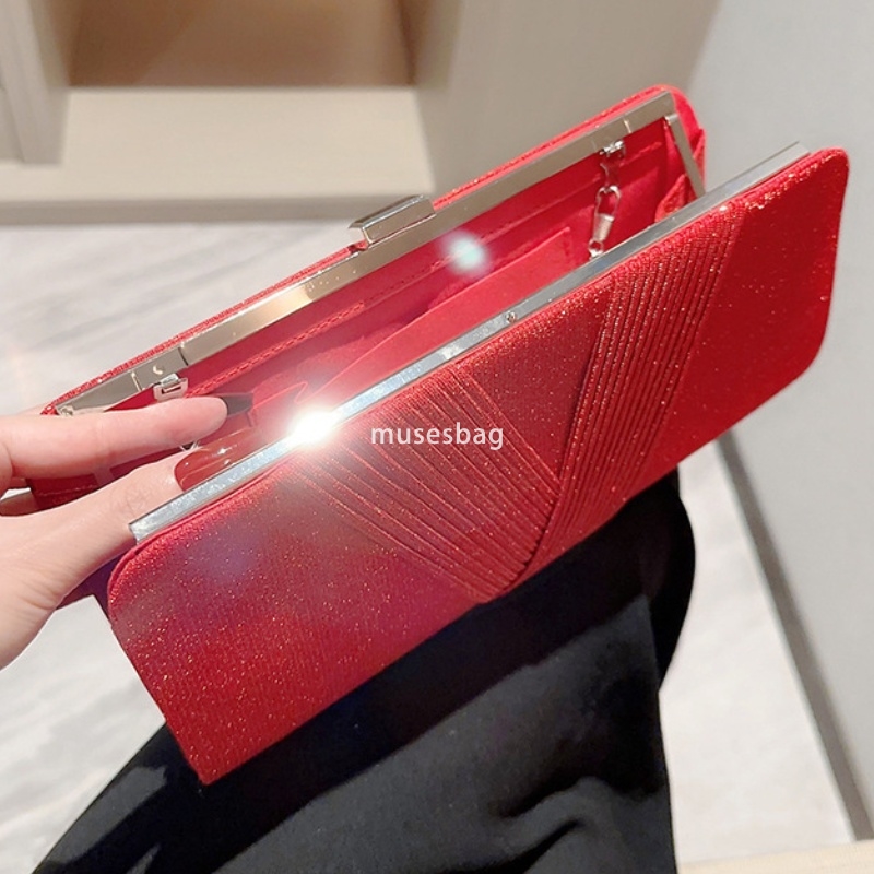 High quality women's designer from Europe and America, holding stylish and shiny banquet socialites high-end banquet bags classic chain crossbody
