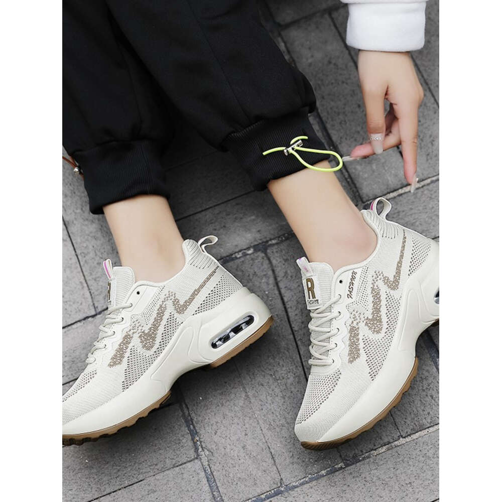 Four Seasons Breathable Sports Running Women Flying Weave High Elasticity Casual Sneakers Ladies Non-slip Jogging Shoes