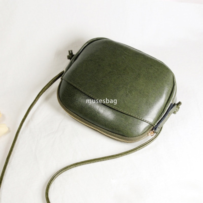 High quality women mini square bag fashionable and classic oil wax leather retro shell bag versatile and practical one shoulder crossbody bag for wome