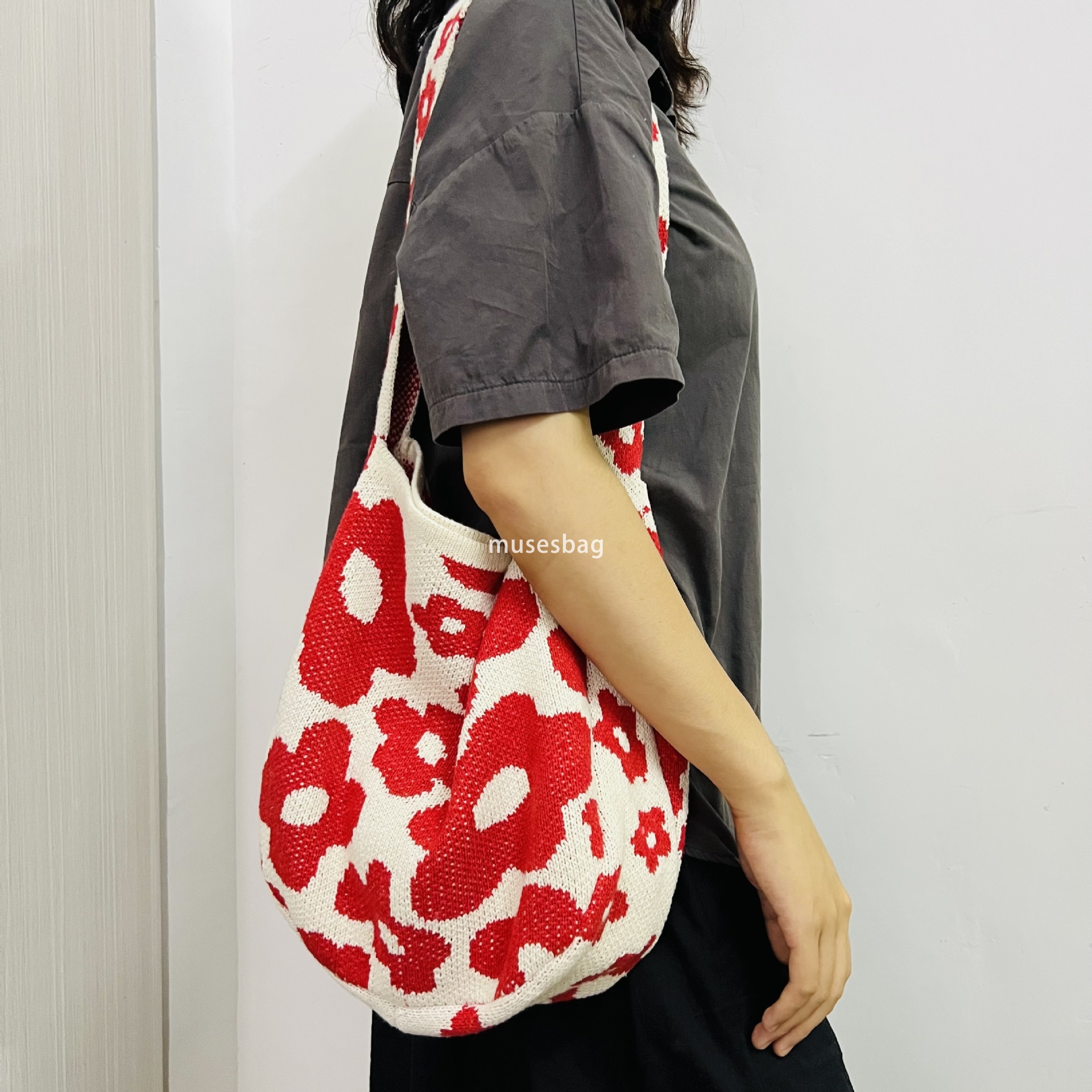 New woolen knitted bag woven bag two-color splicing large capacity tote bag bohemian style crossbody bag flower bag women bag