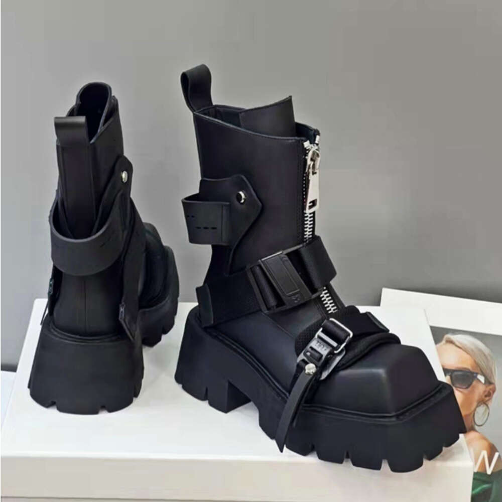 Genuine Leather Women 2024 Tube Platform Belt Buckle Design Cool Biker Botas Square Thick Bottom Head Ankle Boots