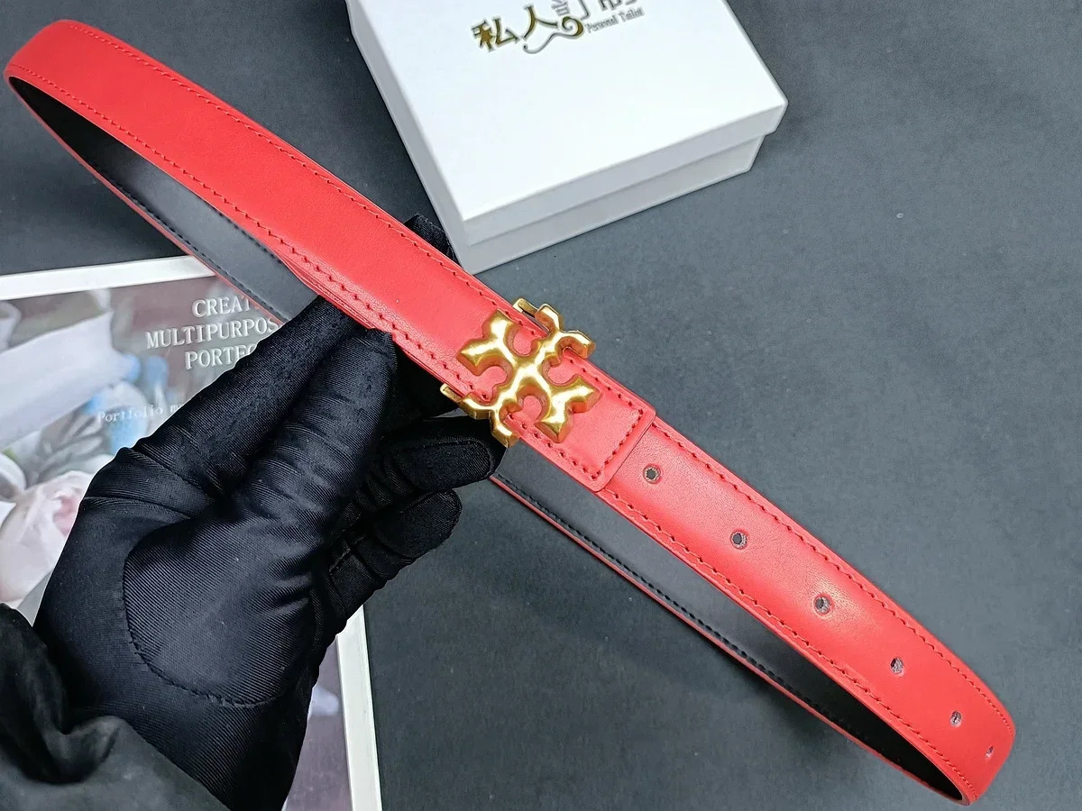 2024 Belt Fashion Letter Belt Womens Belt Cindy Parra Mujie 240530