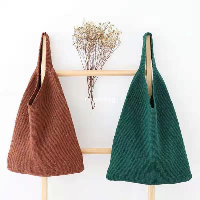 High quality new Korean version minimalist sweater bag sweet retro knit bag large capacity tote bag one shoulder bag trendy