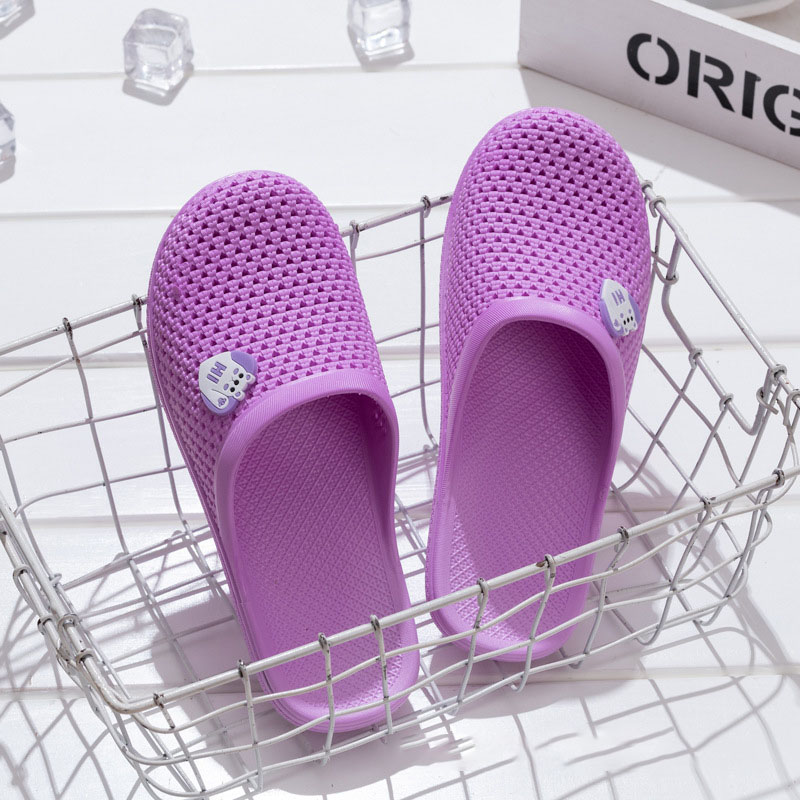 Summer Thick 2024 Couple Soft Bottom Hole Injection Shoes Womens Headband Breathable Purple Fashion Cover Toe Cool Slippers Free of Shipping Lhshoe