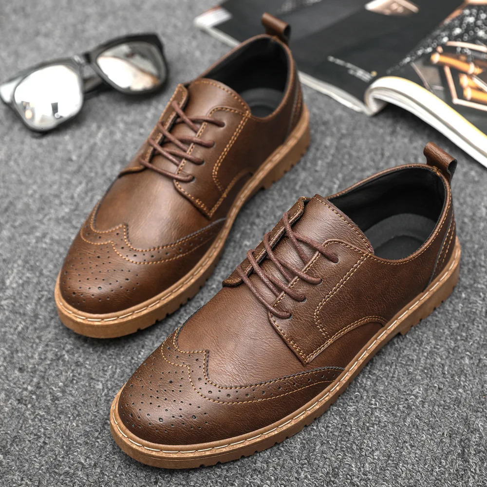 Men's Leather Oxford Brogue Dress Shoes: Handcrafted Classic Business Formal Footwear