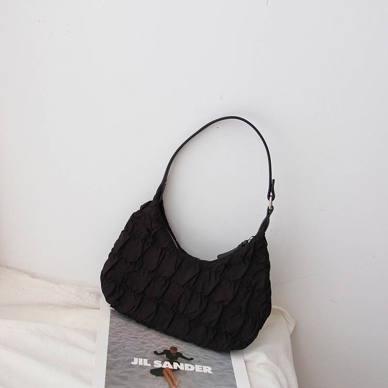 Instagram minimalist pleated underarm bag puff bag new high-end and fashionable bag spicy girl cloud carrying shoulder bag