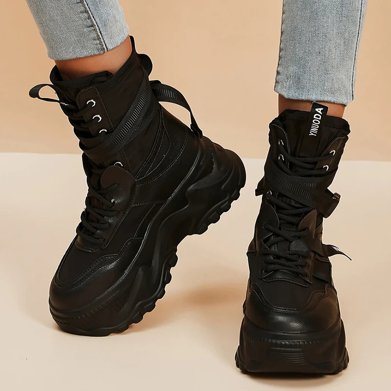 White Chunky Platform Motorcycle Boots Women Buckle Lace Up Thick Bottom Ankle Boots Woman Autumn Fashion Vulcanized Shoes 240607