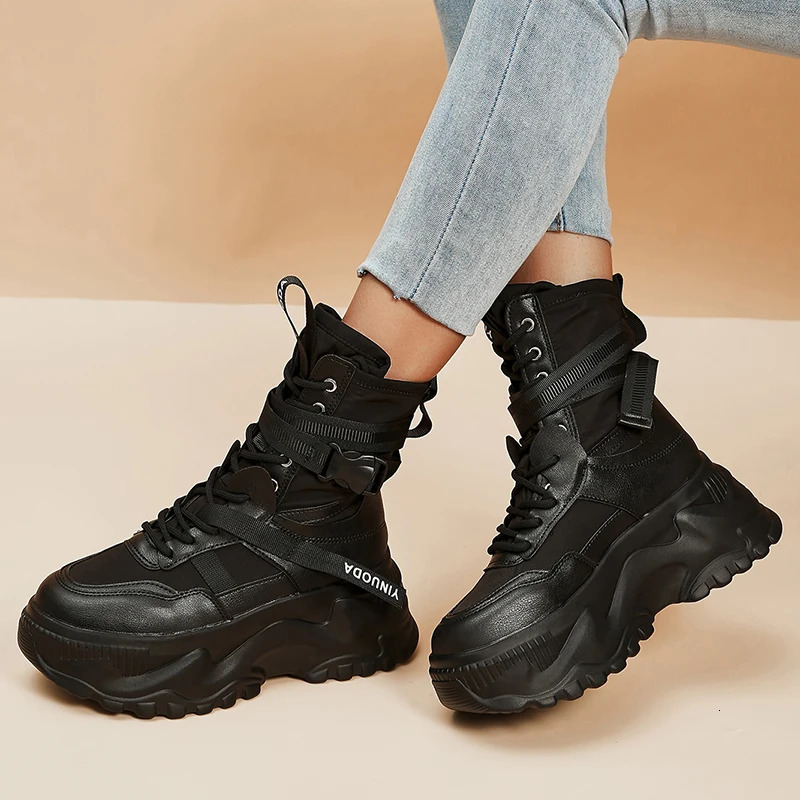 White Chunky Platform Motorcycle Boots Women Buckle Lace Up Thick Bottom Ankle Boots Woman Autumn Fashion Vulcanized Shoes 240607
