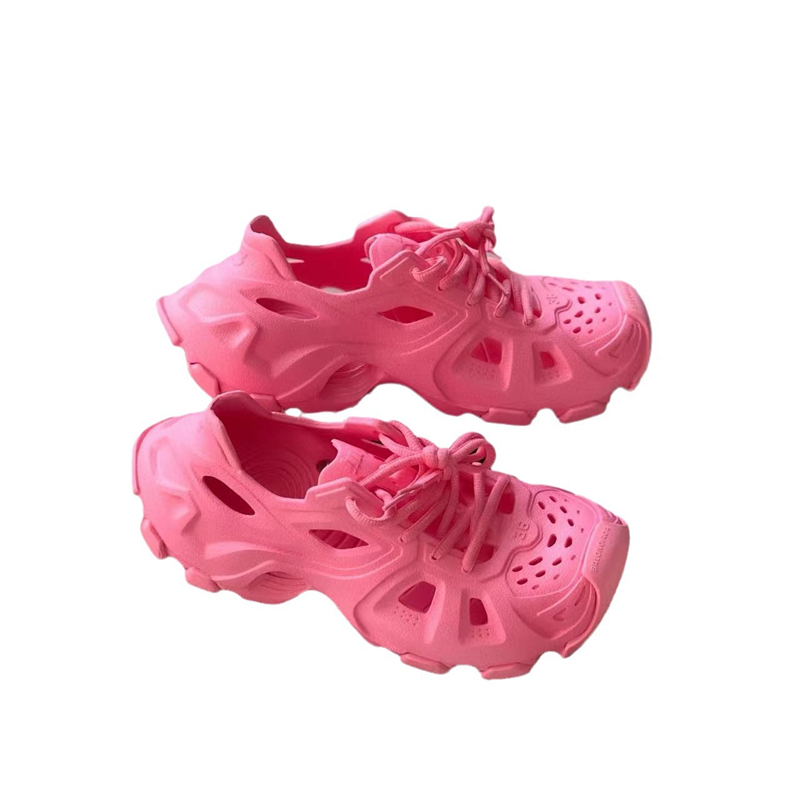 slip 2024 Summer New Comfortable Anti odor Hollow Fashion Womens Hole Shoes Soft Thick Sole Sports Sandals Free of Shipping Lhshoe