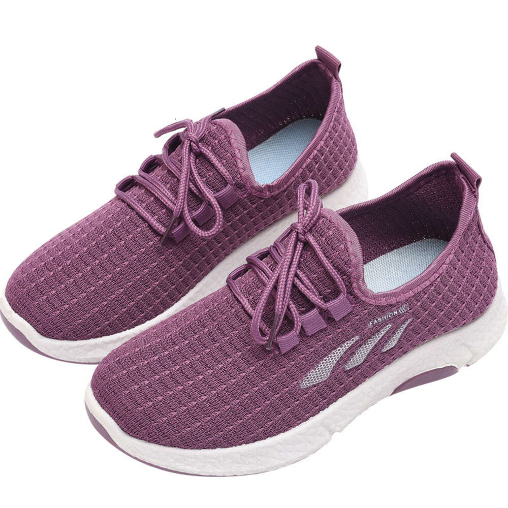 Sports for women in spring/summer 2024, new mother's women's casual walking shoes, running and flying weaving shoes ddmythur