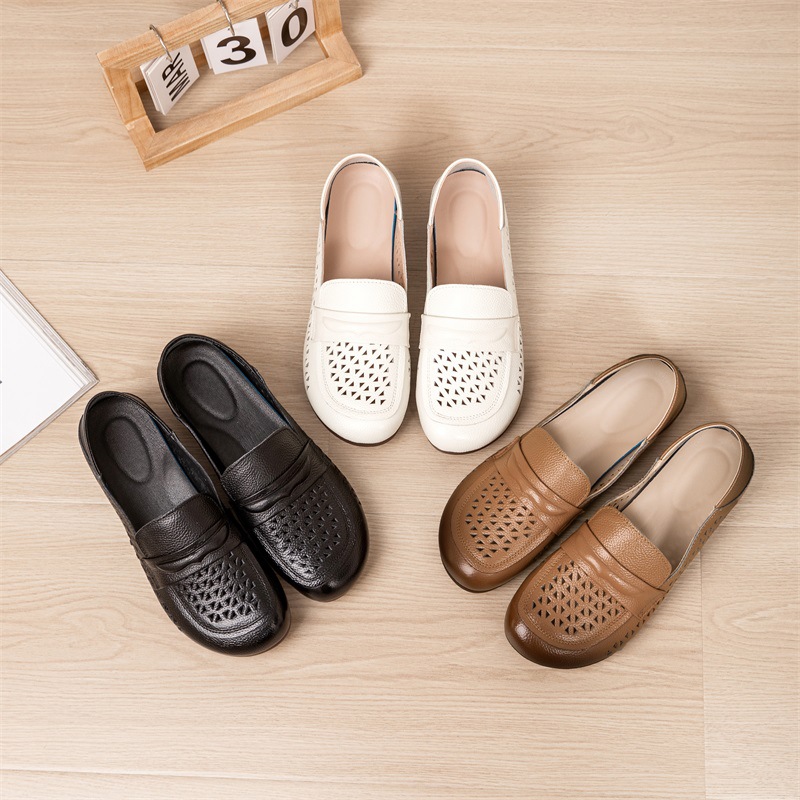 New Breathable Fashion Summer Versatile Hollow Comfortable Anti slip Hole for Middle and Elderly Womens Shoes Flat Sandals Free of Shipping Lhshoe Sal