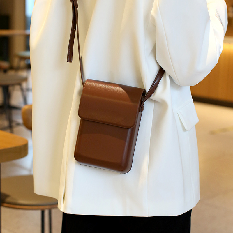 High quality new fashion versatile vertical high-end small square bag Korean version pressed shell texture mobile phone bag commuting crossbody bag sm