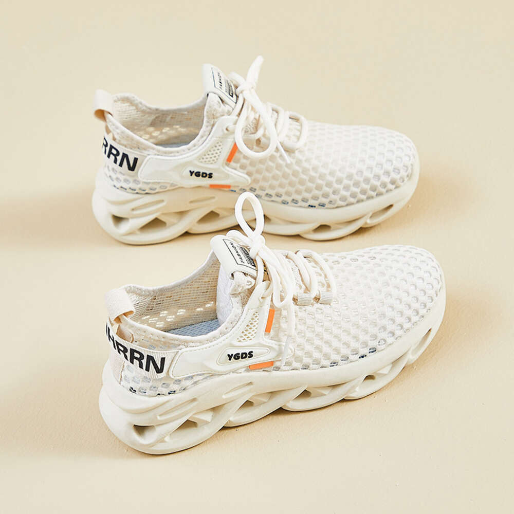 Summer Flying Weaving for Women 2024 New Breathable Mesh Thick Sole I Korean Versatile Casual Sports Shoes ddmythur