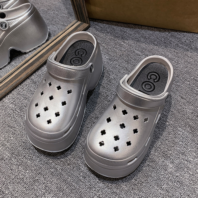 New 2024 Summer Color Outwear Blocked Thick Sole Two Beach Headband Cool Slippers Anti slip and Wear Resistant Ultra High Heel Hole Shoes for Women Lh