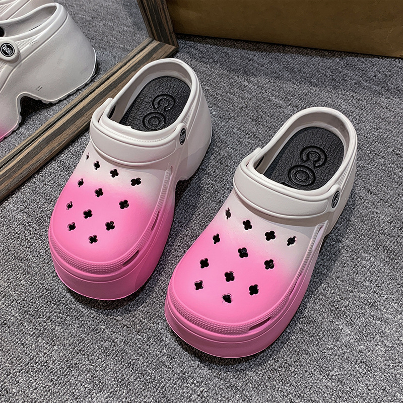 New 2024 Summer Color Outwear Blocked Thick Sole Two Beach Headband Cool Slippers Anti slip and Wear Resistant Ultra High Heel Hole Shoes for Women Lh