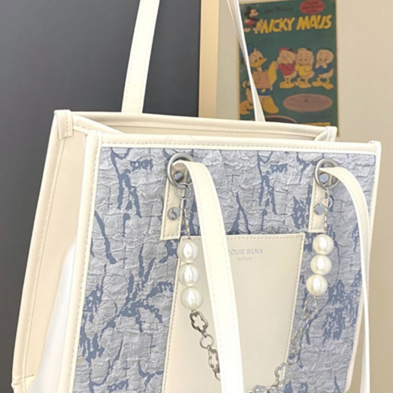 Women's New Personalized Sea Salt Blue Pattern Cloth Large Capacity Commuting Tote Bag with High Quality and Small Crowd Women's Bag