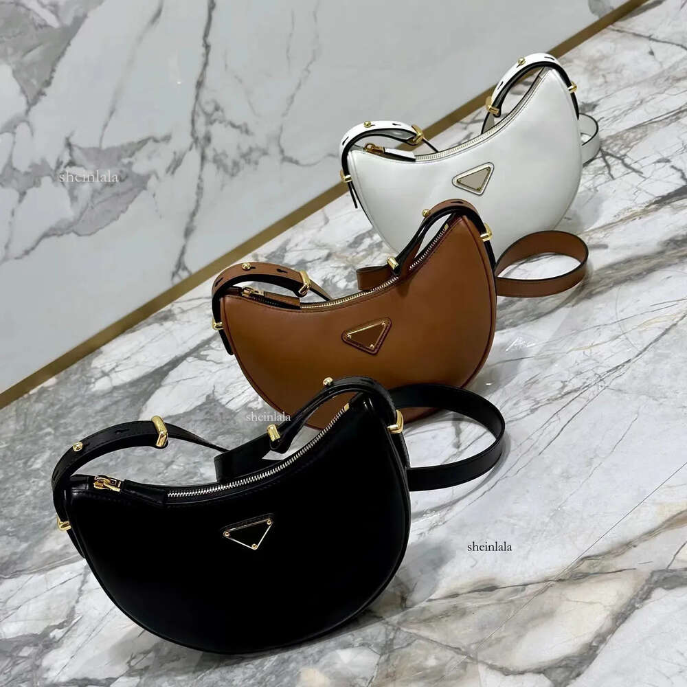 Fashion Genuine Leather Triangle Half Moon Bag Mini Purse Designers Women Handbagag Luxury Purse and Handbag Hobo Pra009