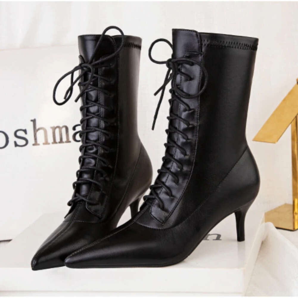 Lace Up Leathers Black Ankle Boots Pointed Toe Fashion Brand Designer Short Boot Fine Heel Sexy Fall Winter High Heels