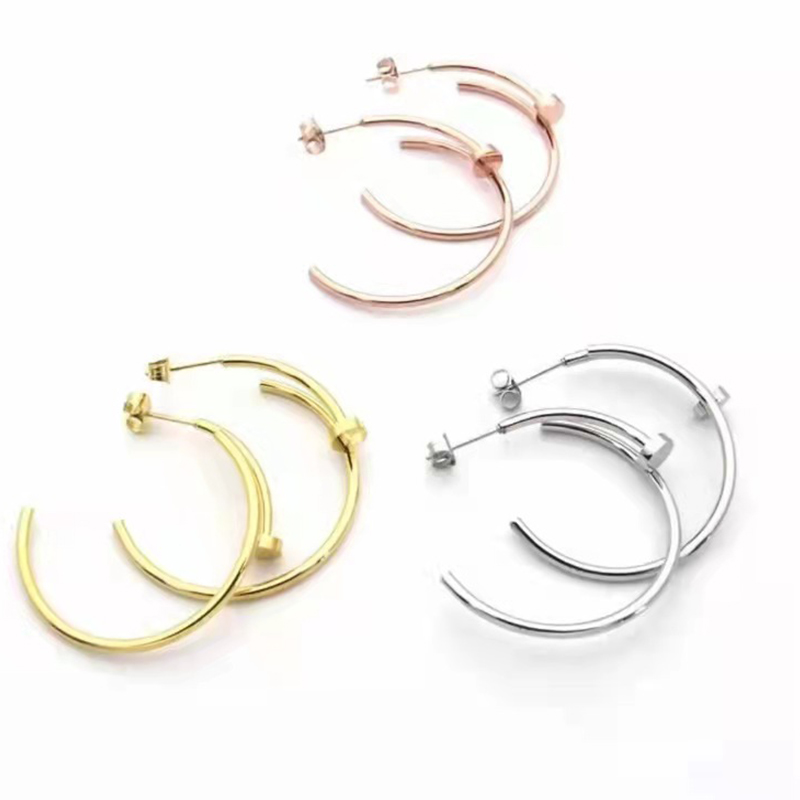 Luxury Hoop&Huggie Earrings Charming Women's Earrings High Quality 18k Gold Designer Earrings Jewelry