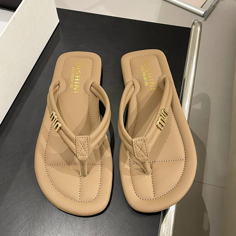 Designer Women Slipper Beach Non-slip Summer Fashion Flip-ps Classic Letter Decorative Sandals 6cd
