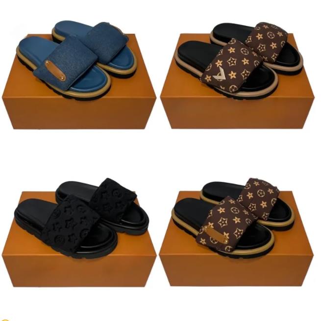 2024 New slippers Pool sandal Pillow slides sunny luxury Designer shoe top quality fashion summer beach slipper mens womens flat shoes