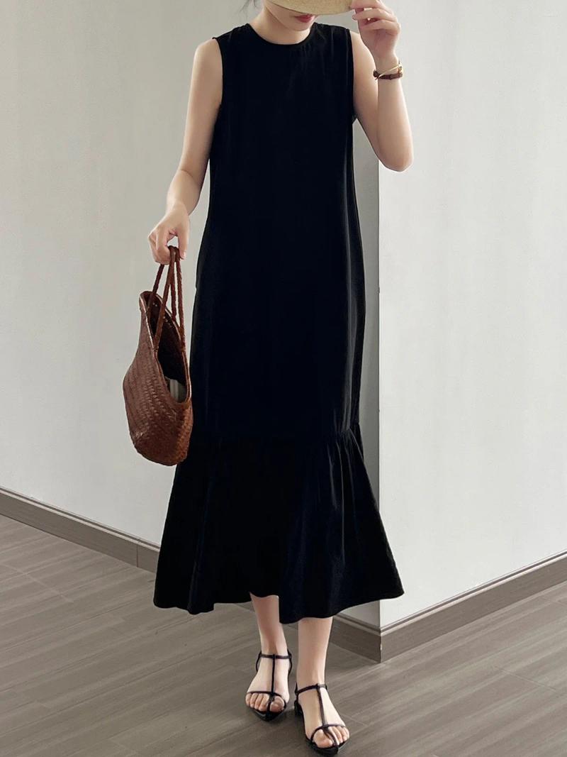 Casual Dresses Sleeveless Vest Dress Design For Summer With A Hollow Back And Long Fishtail Skirt